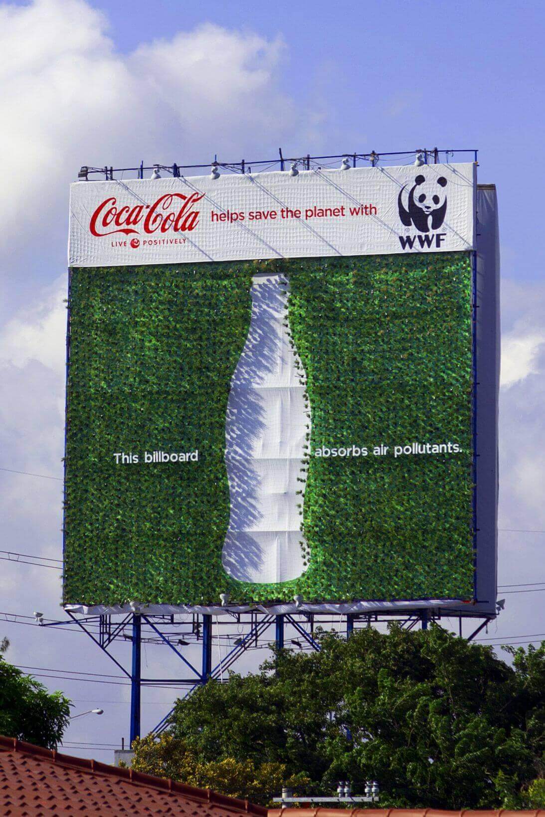 Air pollution is leveraged with this living Coke billboard