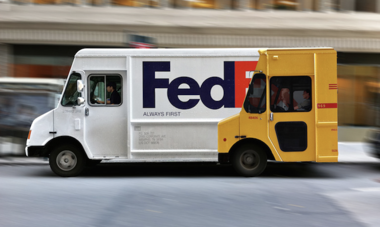 clever truckside advertising by Fedex