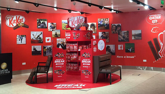 Kit-Kat OOH booth in airport.